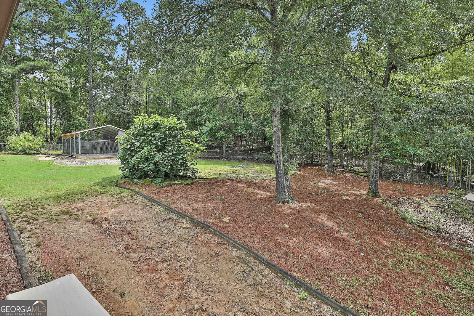 6220 Petersburg Road Fairburn - 46
