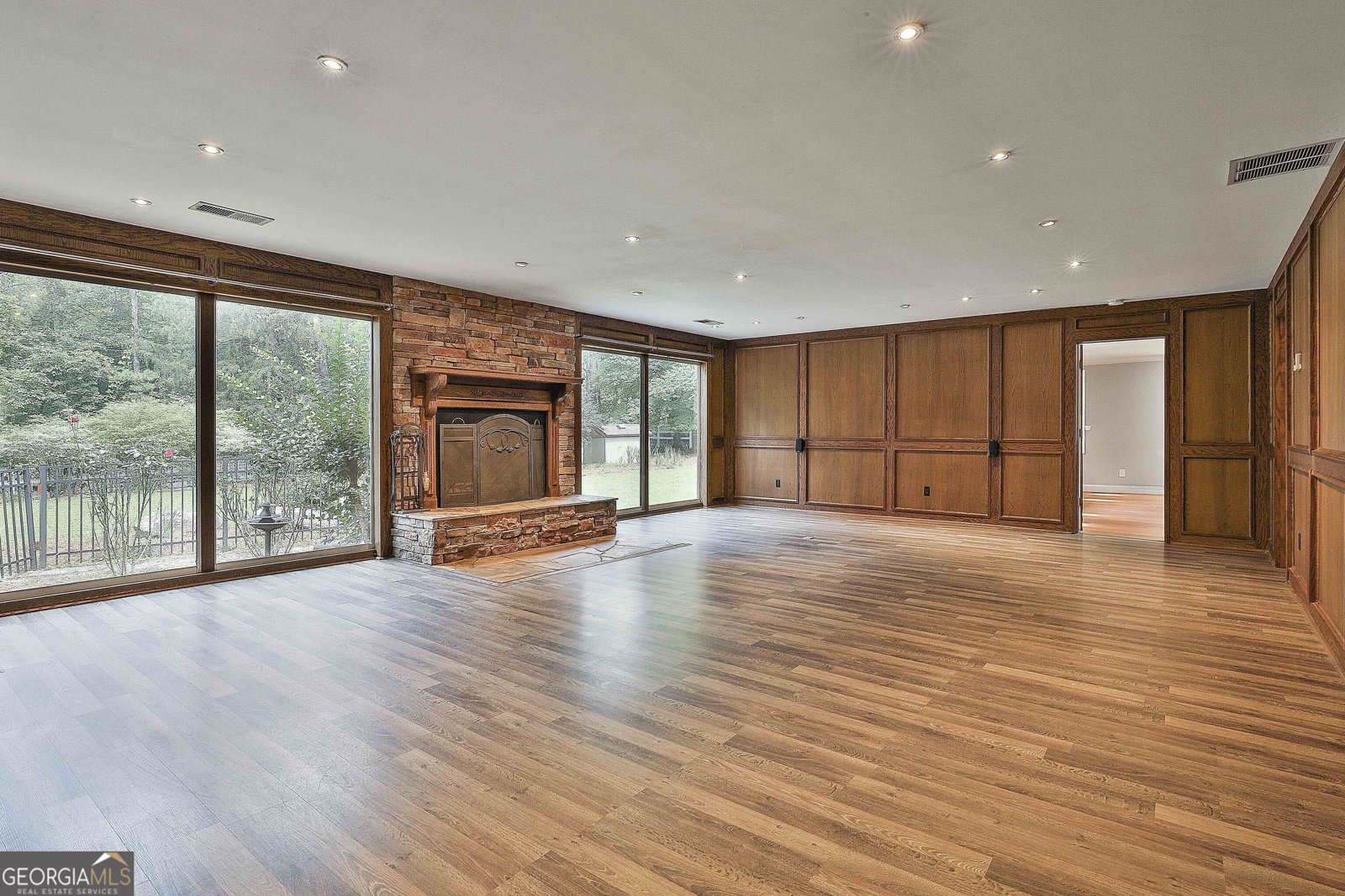 6220 Petersburg Road Fairburn - 6