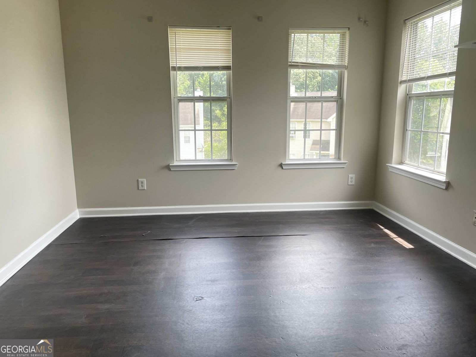5465 Twin Lakes Drive College Park - 17