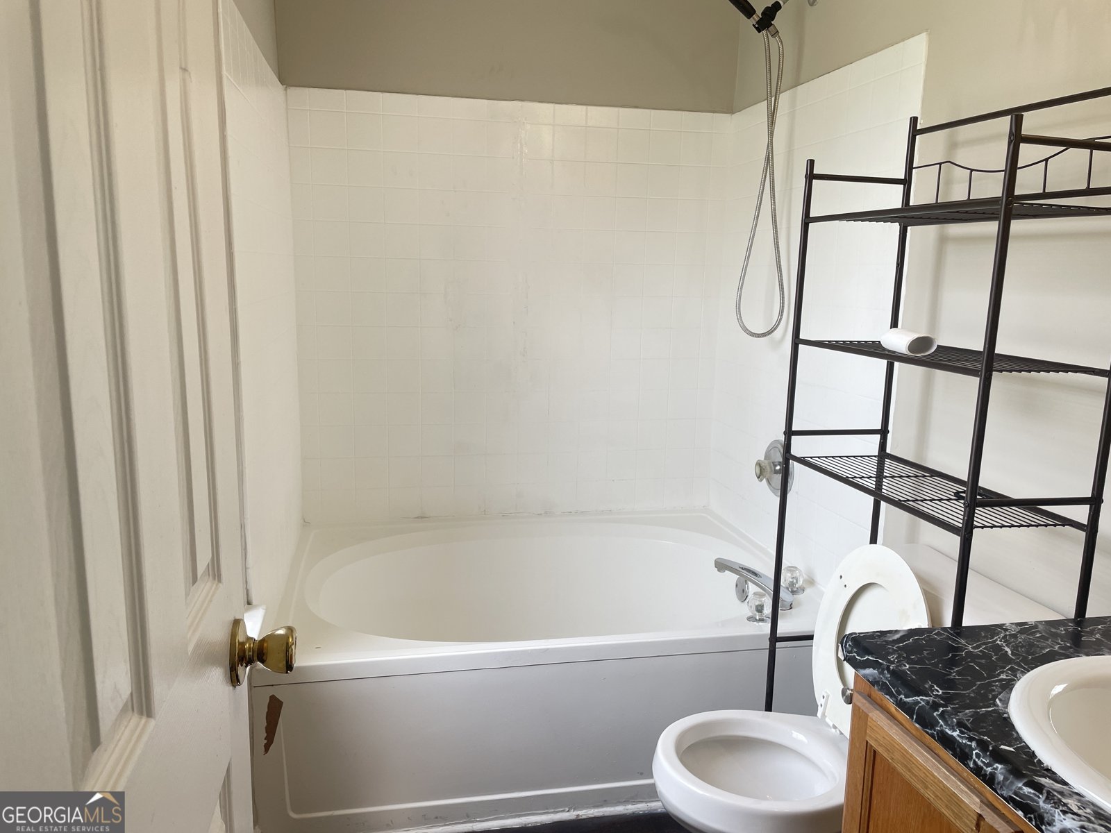 5465 Twin Lakes Drive College Park - 18
