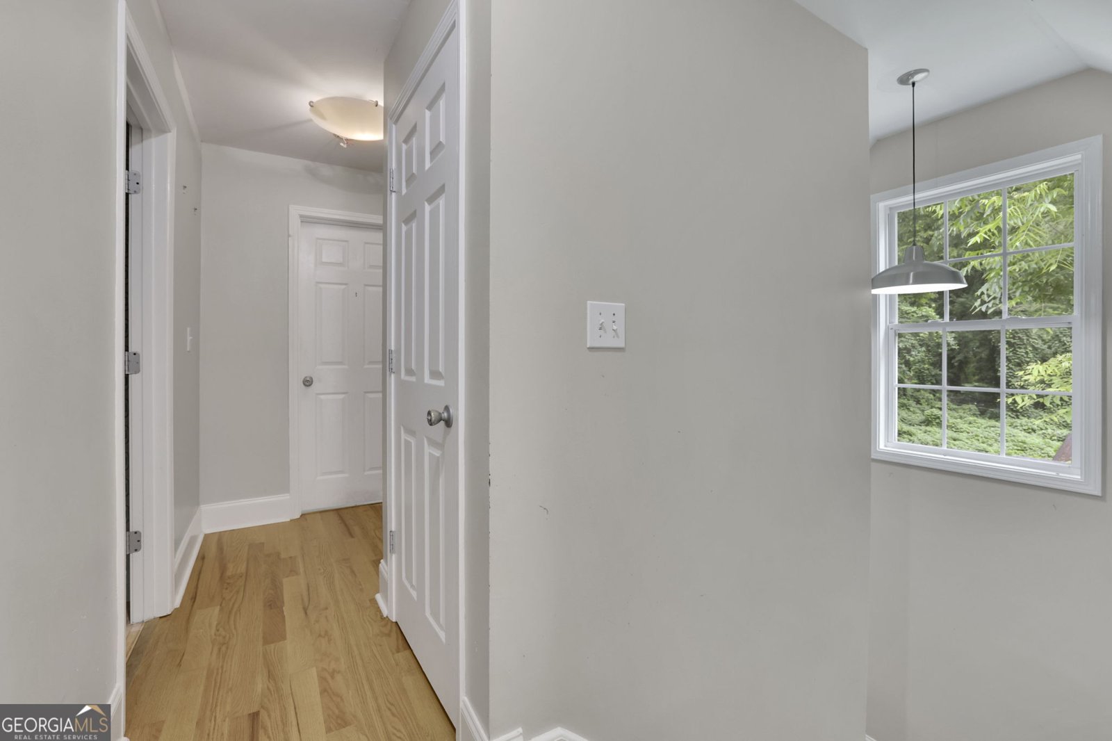 41 Spring Lane Atlanta - 28