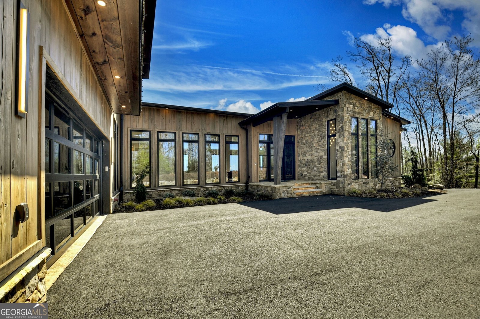 417 Bill Claypool Drive Blue Ridge - 44