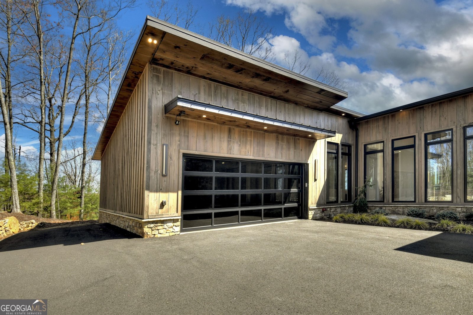 417 Bill Claypool Drive Blue Ridge - 45