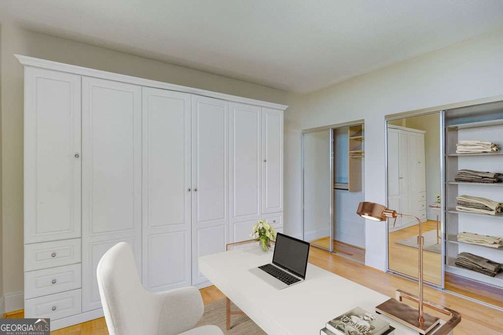 2575 Peachtree Road Atlanta - 18