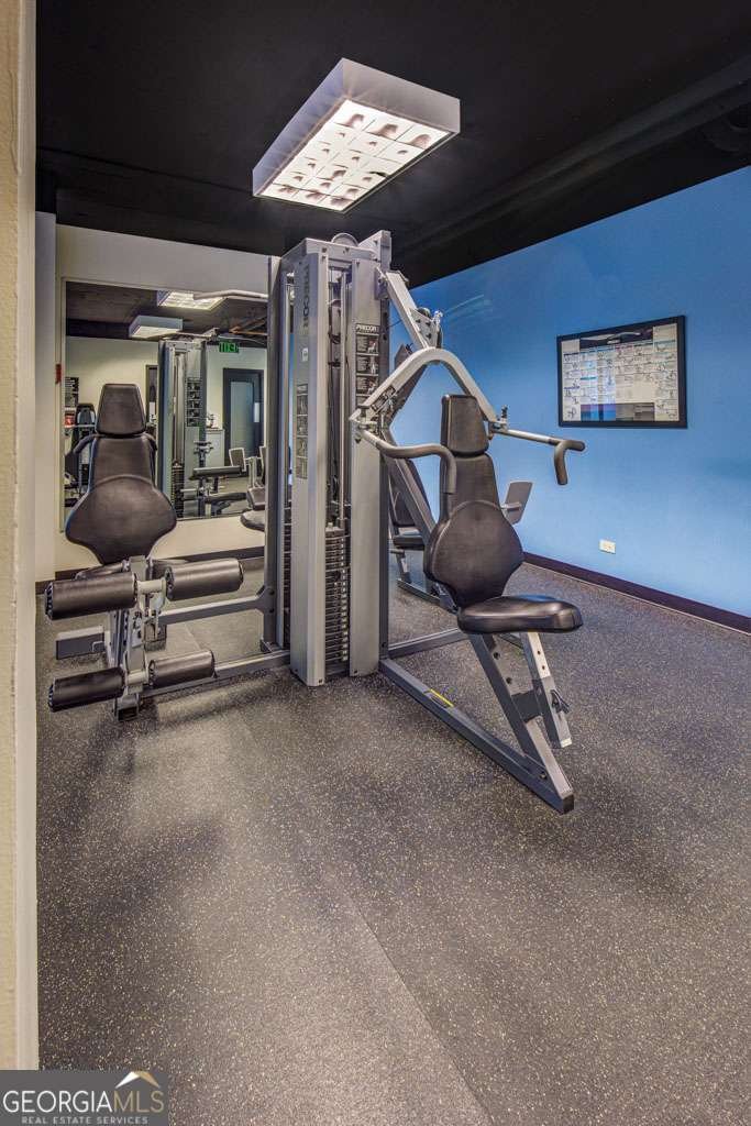 2575 Peachtree Road Atlanta - 27