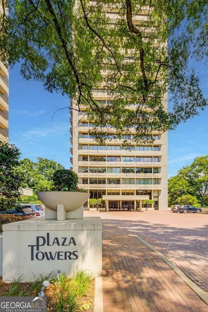 2575 Peachtree Road Atlanta - 30