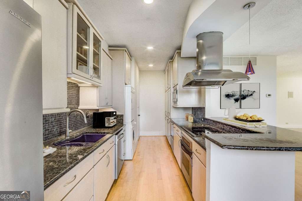 2575 Peachtree Road Atlanta - 7