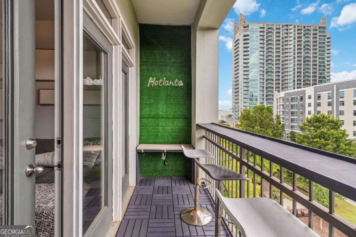 390 17TH Street Atlanta - 1
