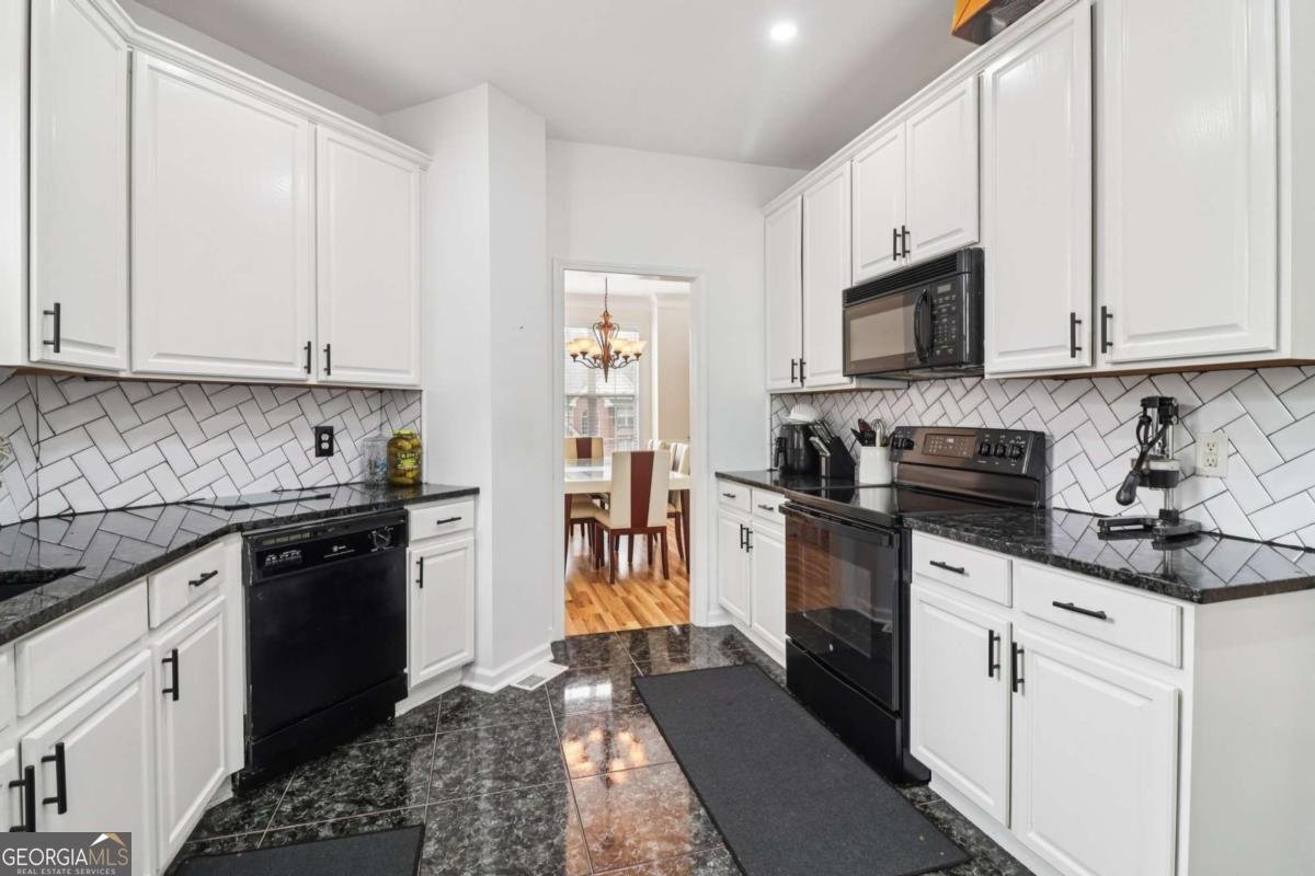 3223 Thornecreek Drive Douglasville - 15