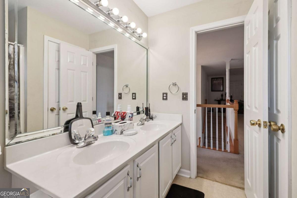 3223 Thornecreek Drive Douglasville - 42