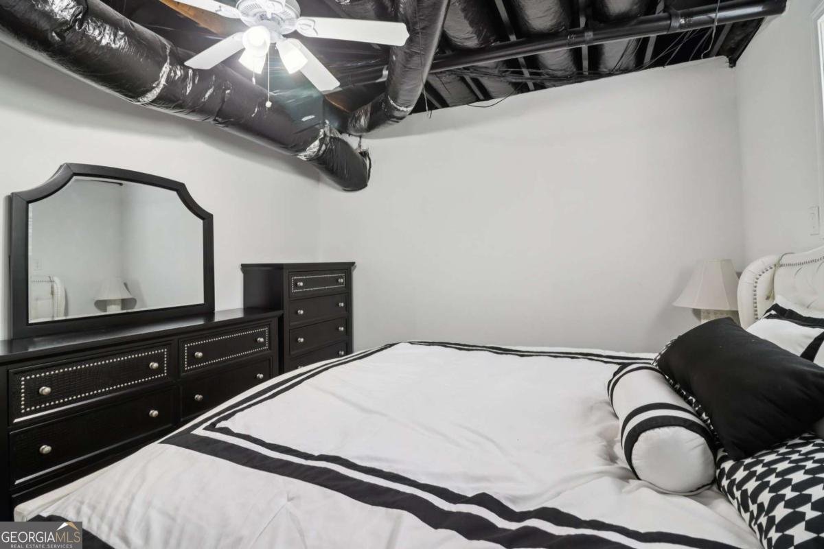3223 Thornecreek Drive Douglasville - 53