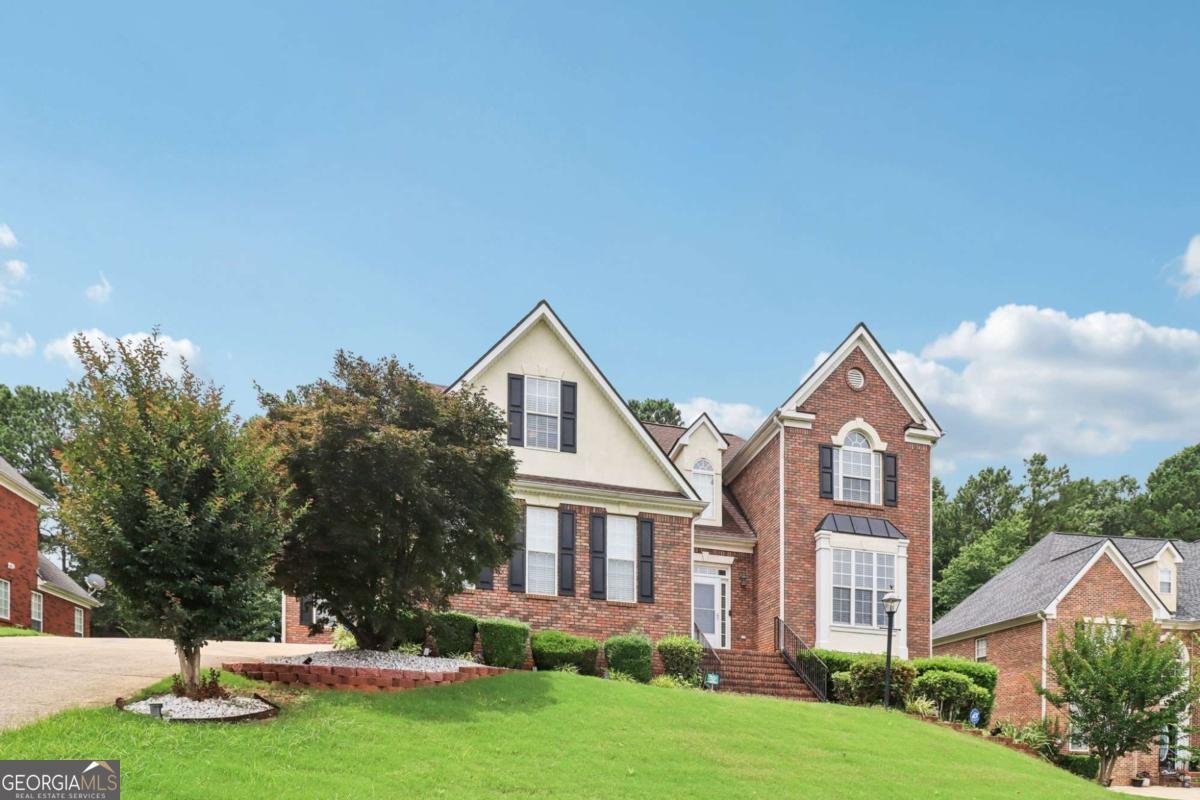 3223 Thornecreek Drive Douglasville - 70