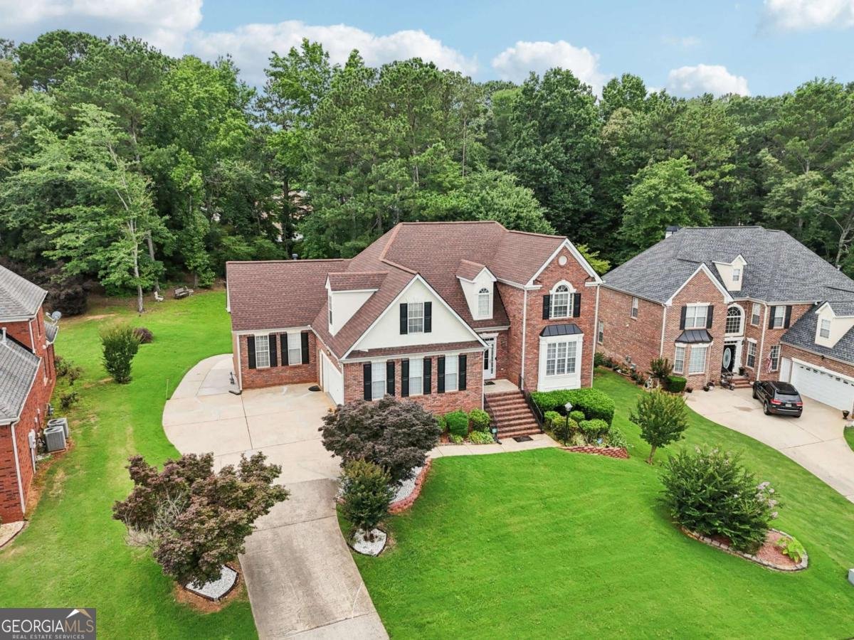 3223 Thornecreek Drive Douglasville - 75