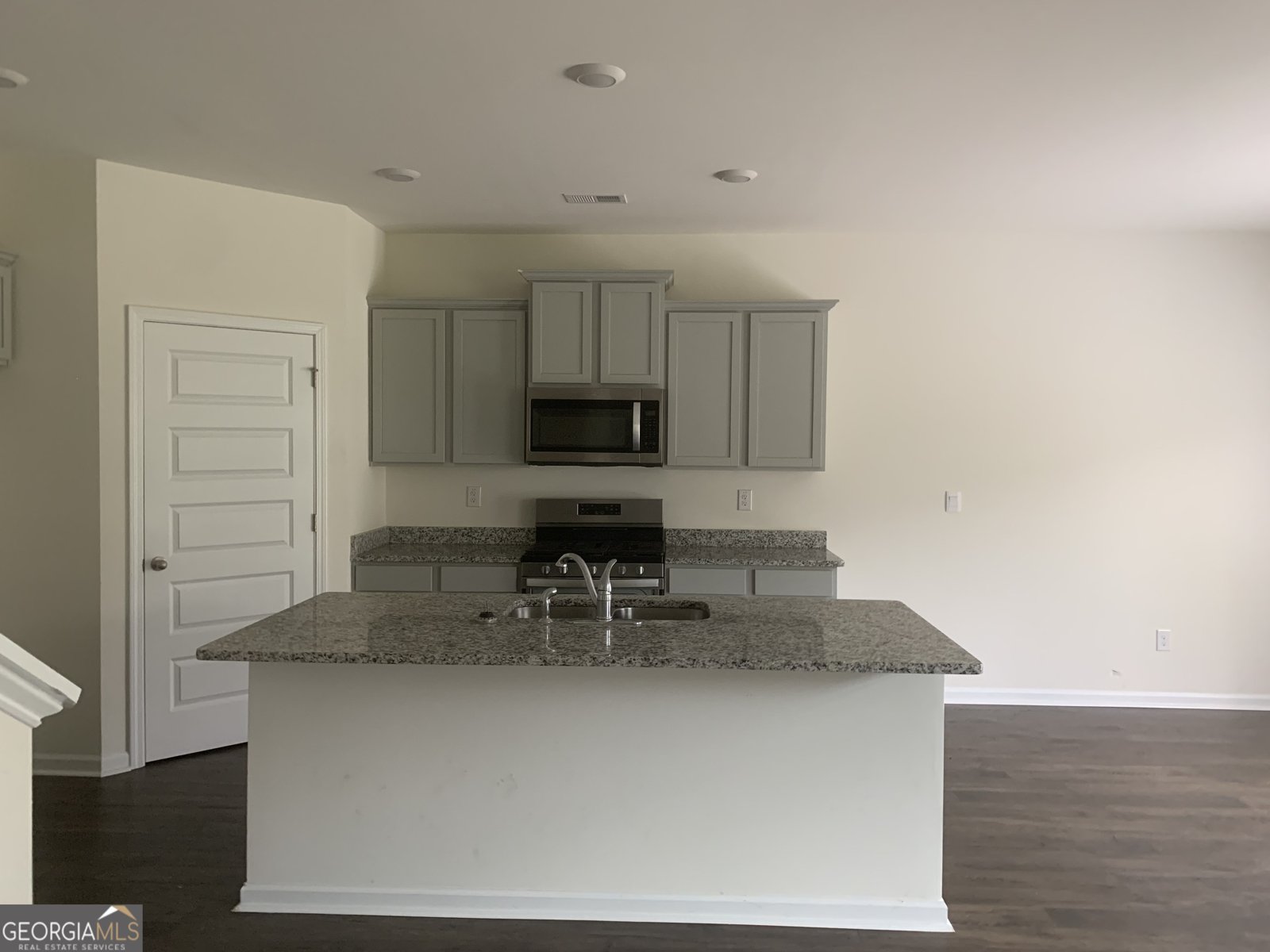 1636 Jersey Drive Stockbridge - 4