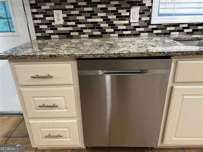 2436 GLENROCK Decatur - 15