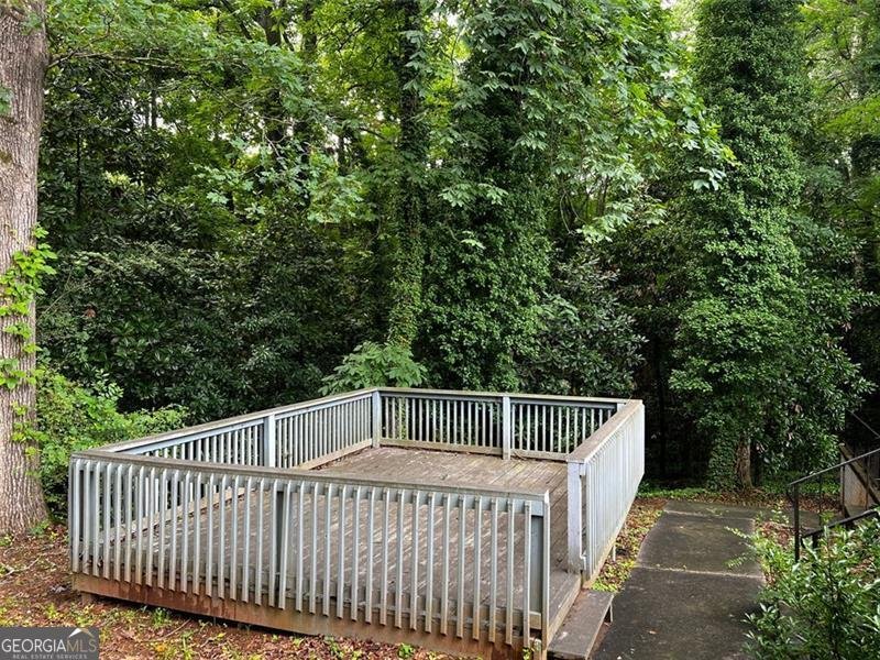 2436 GLENROCK Decatur - 61