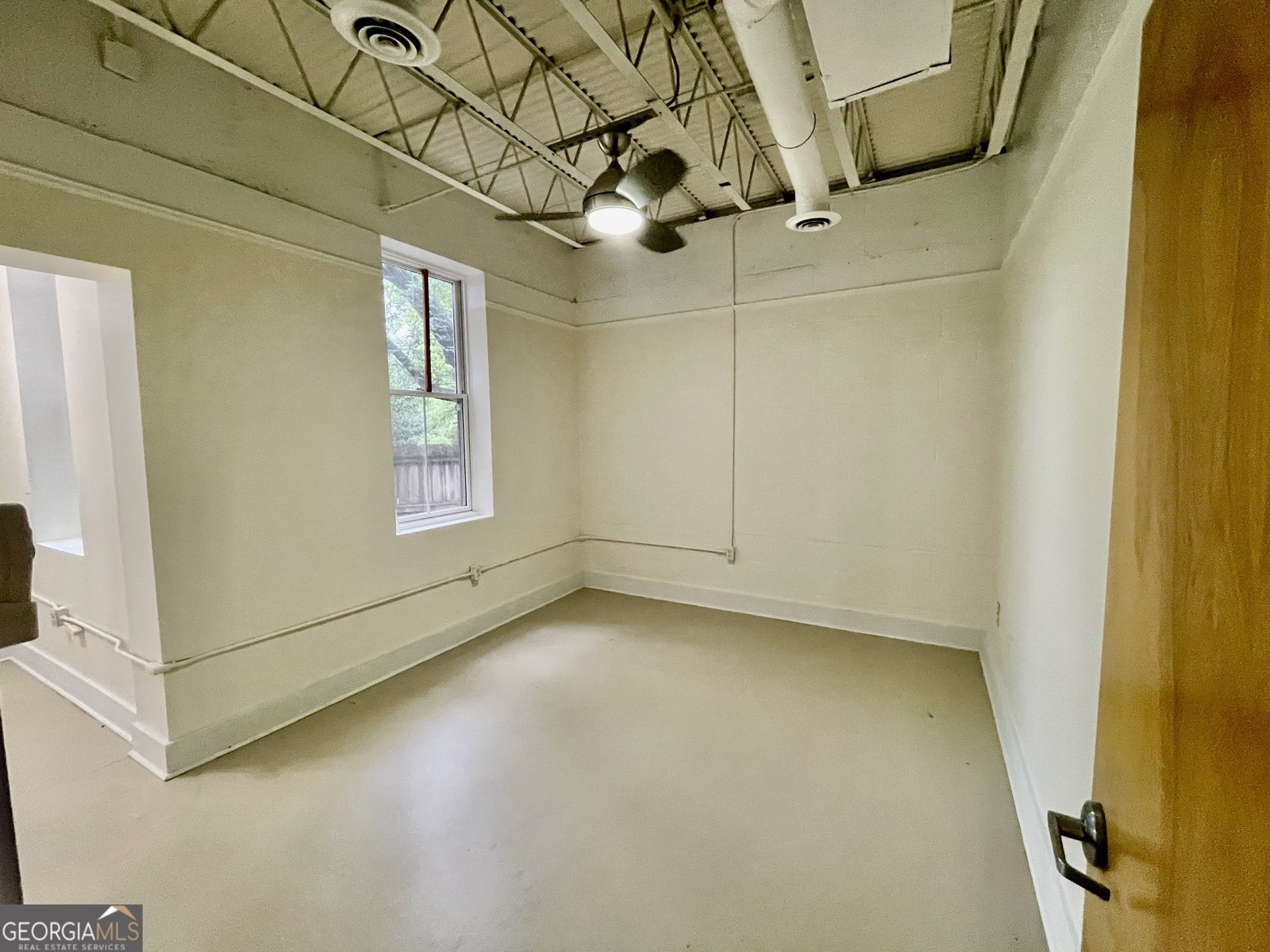 1295 Broad Street Athens - 10
