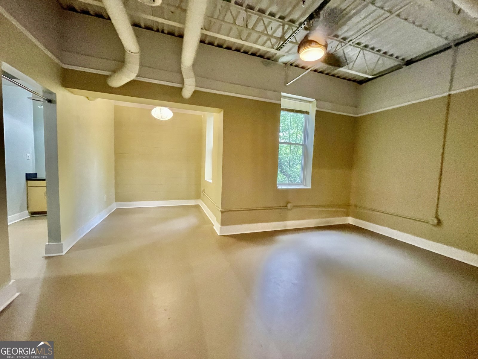 1295 Broad Street Athens - 15