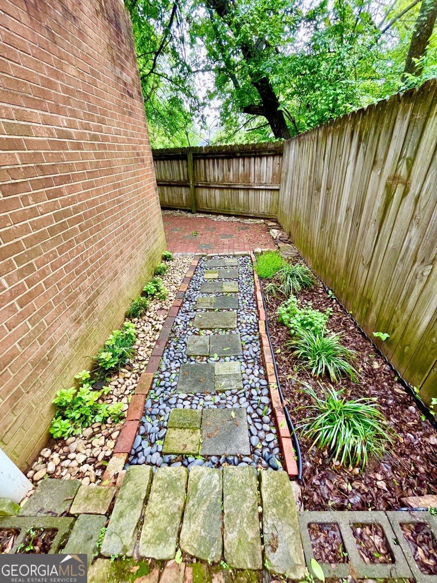 1295 Broad Street Athens - 24