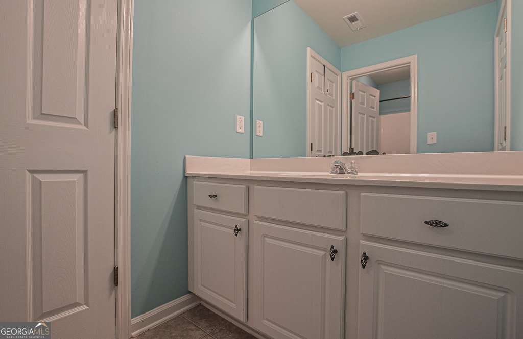 4032 Duran Lane Auburn - 38