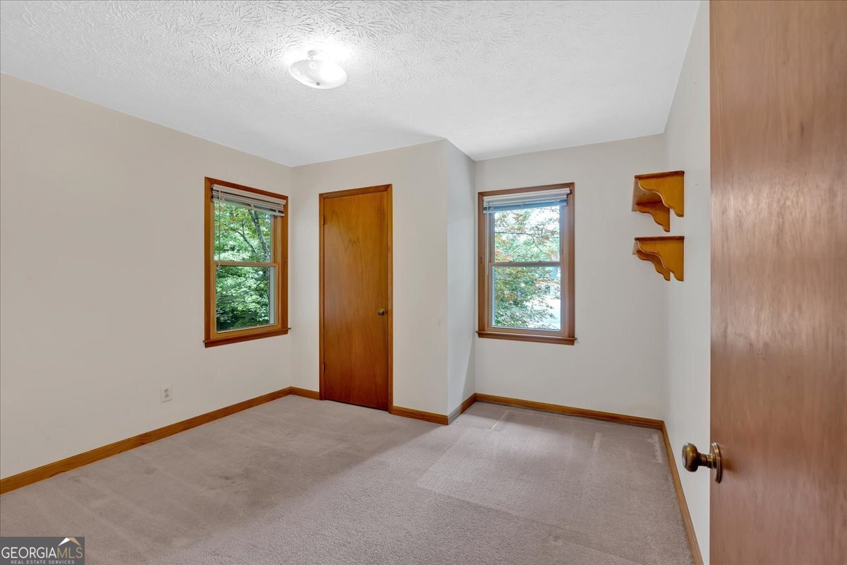 328 West Lane Woodstock - 19