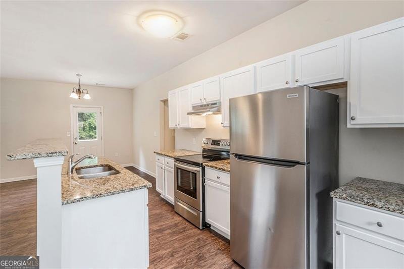 2035 STONEBROOK Drive Austell - 23