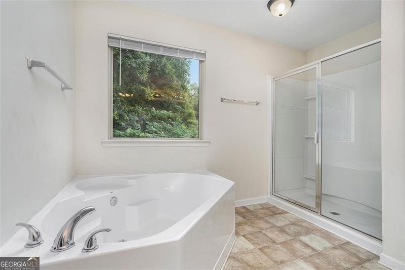 2035 STONEBROOK Drive Austell - 4