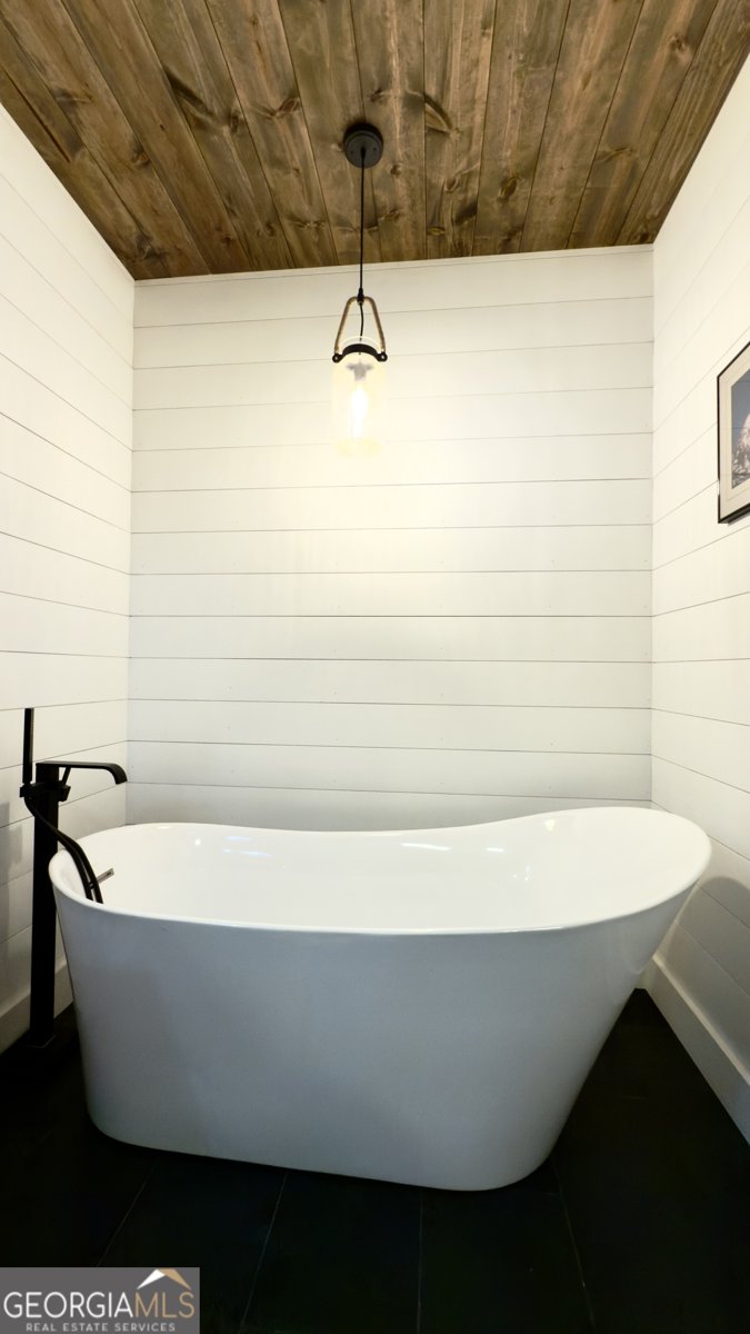 146 Skunk Hollow Road Cleveland - 25