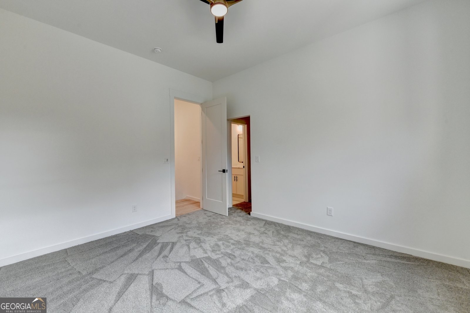 4090 Sandy Lake Drive Lithonia - 68