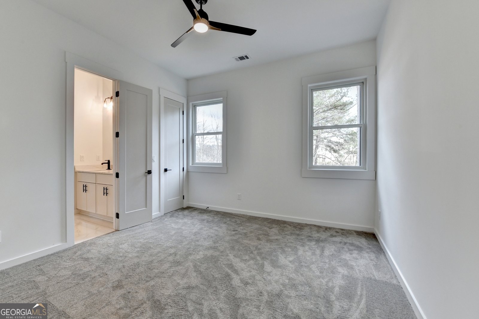 4090 Sandy Lake Drive Lithonia - 76