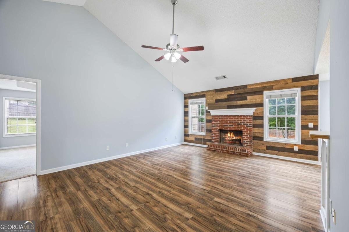 560 Pin Oak Drive Bethlehem - 18