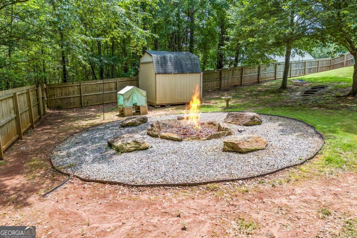 560 Pin Oak Drive Bethlehem - 2