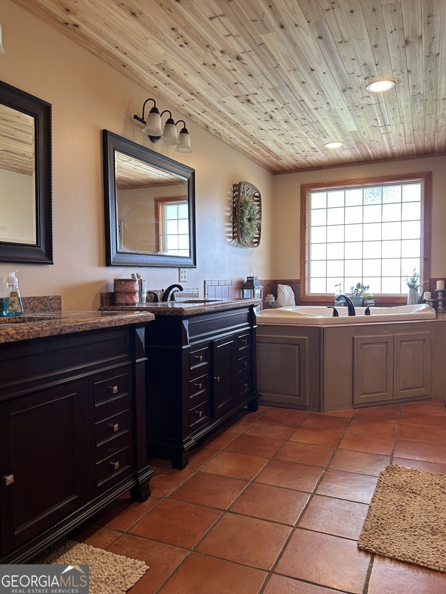 2838 Skitts Mountain Road Cleveland - 16