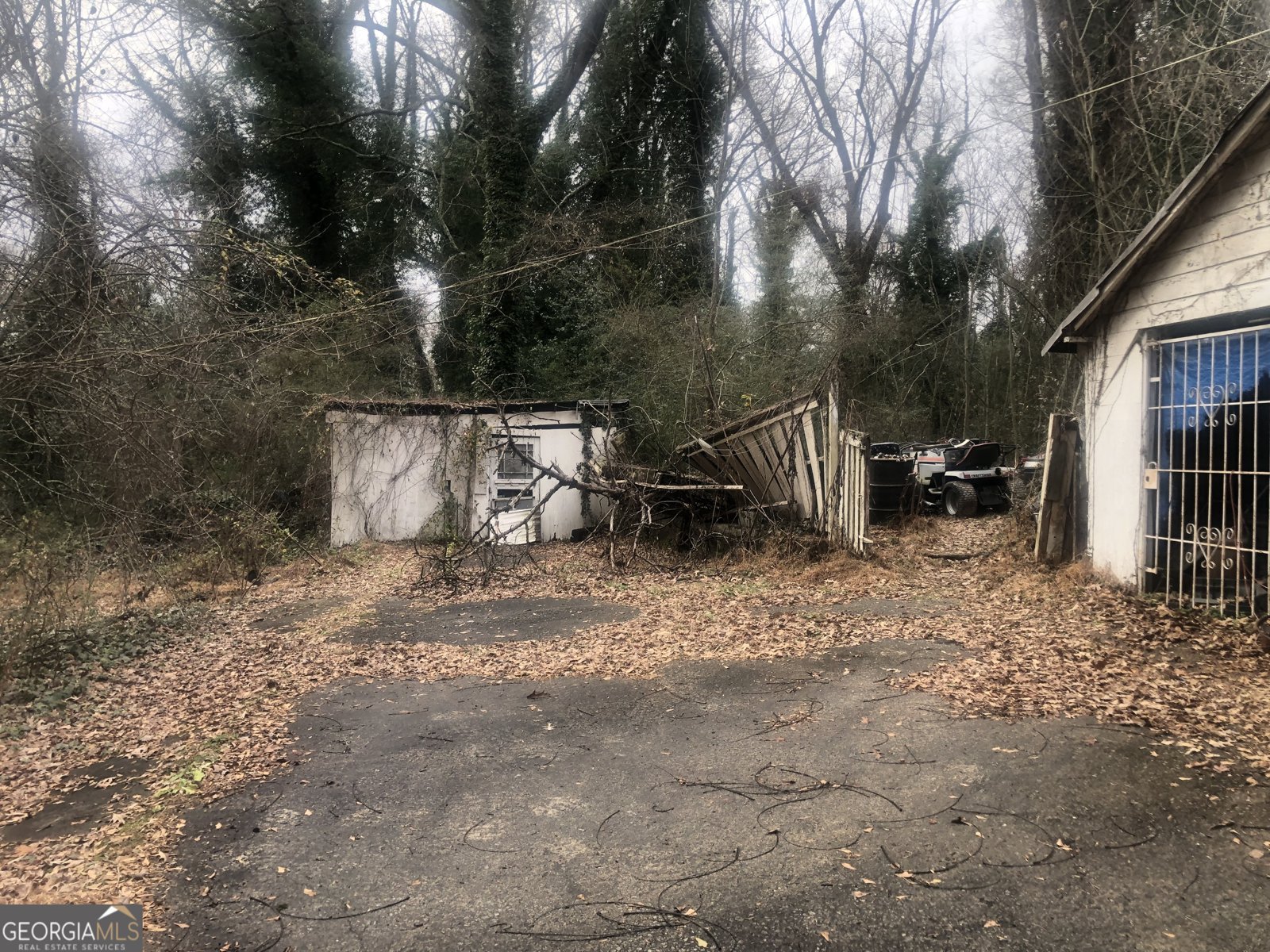 702 Emily Place Atlanta - 4