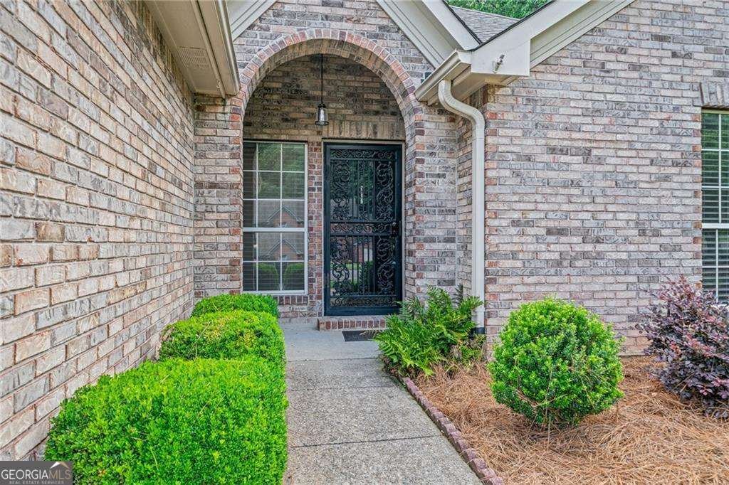 425 Greenmont Walk Court Alpharetta - 1