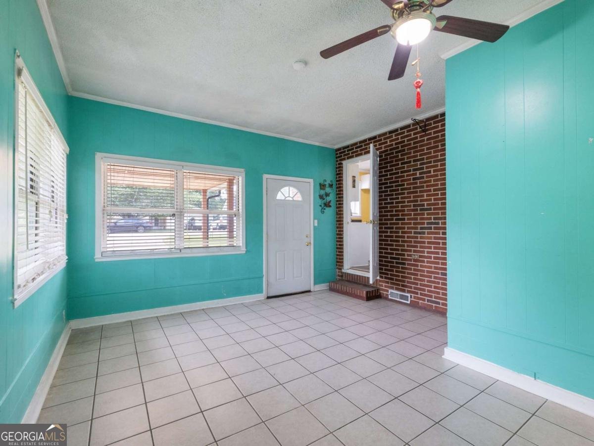 440 Holly Drive Gainesville - 23
