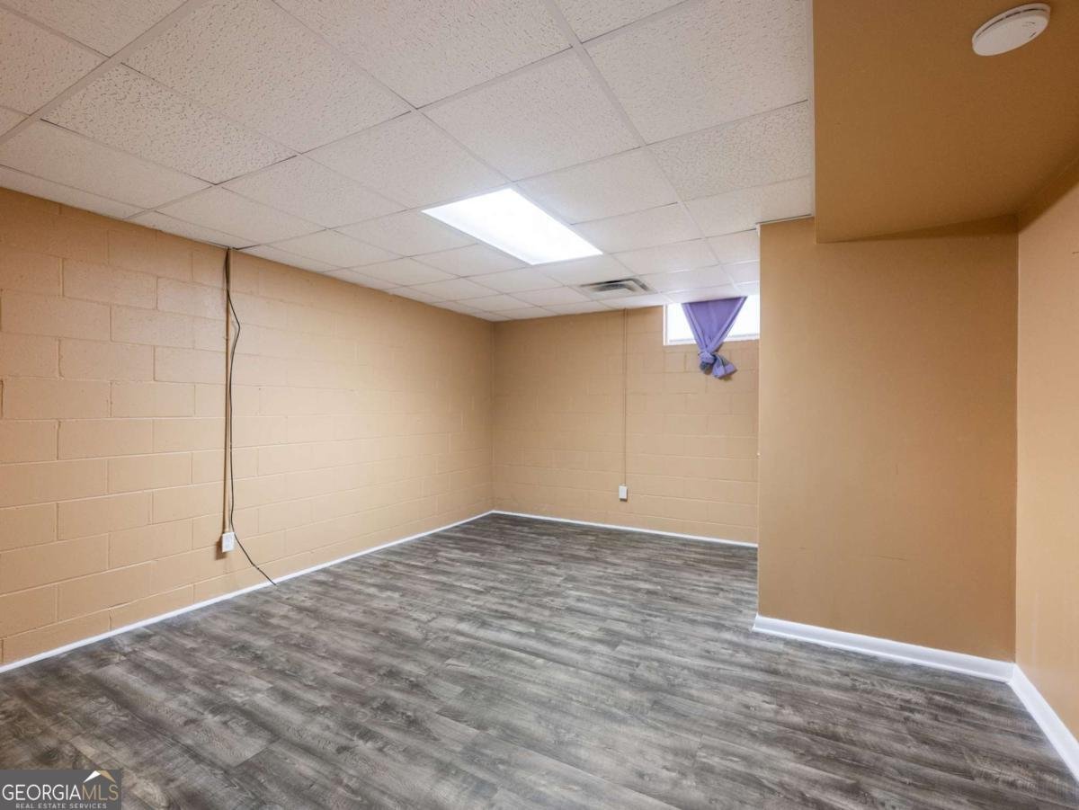 440 Holly Drive Gainesville - 33
