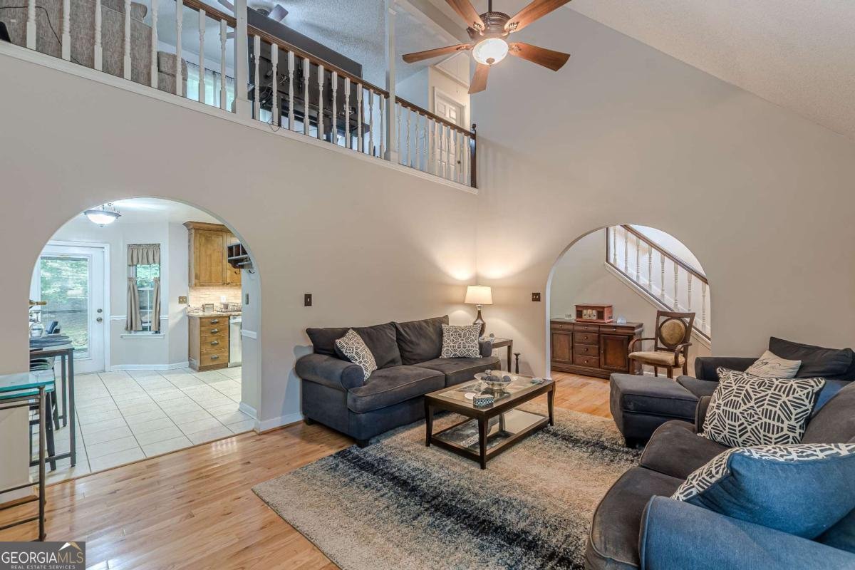 5609 Twin Oak Drive Douglasville - 17