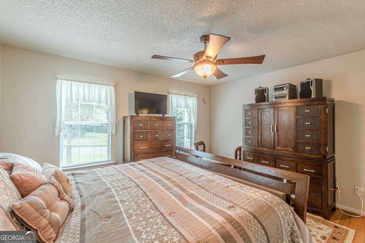5609 Twin Oak Drive Douglasville - 31