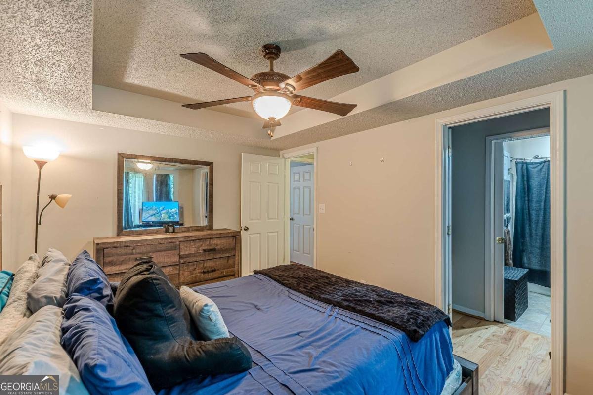 5609 Twin Oak Drive Douglasville - 36