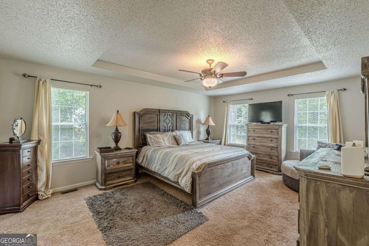 5609 Twin Oak Drive Douglasville - 43