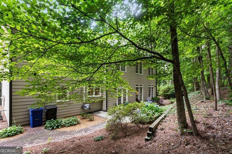 4401 MADISON WOODS Drive Marietta - 12