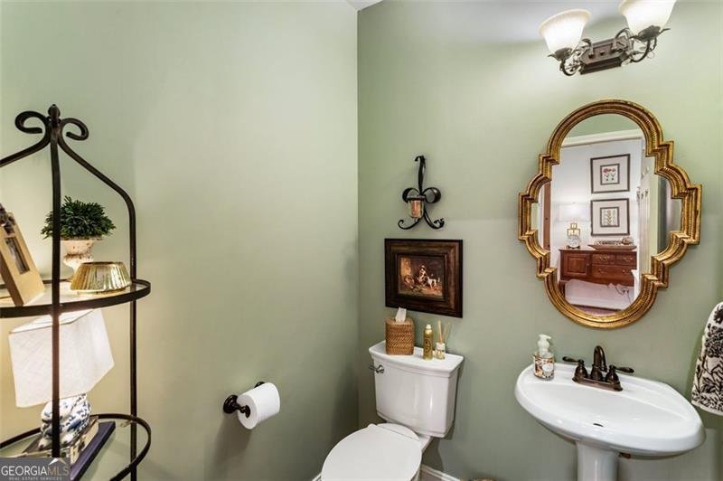 4401 MADISON WOODS Drive Marietta - 33