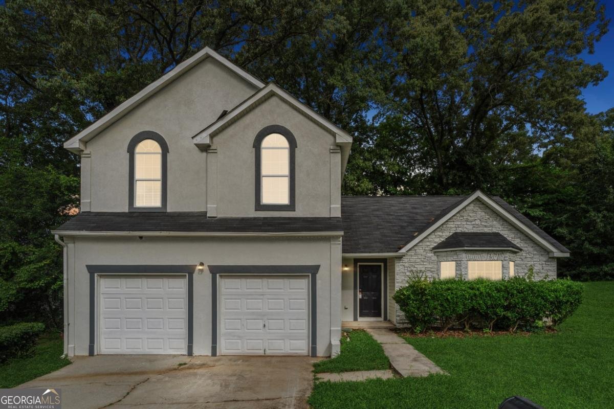 4464 Idlewood Park Lithonia - 1
