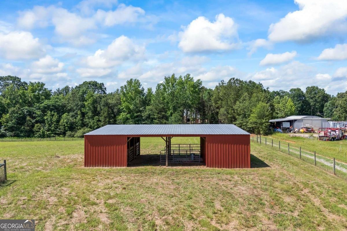 558 Holman Autry Road Danielsville - 33