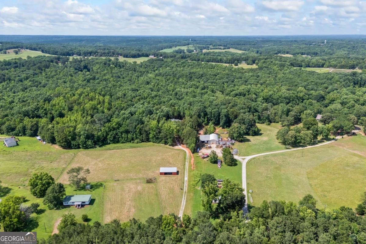 558 Holman Autry Road Danielsville - 37