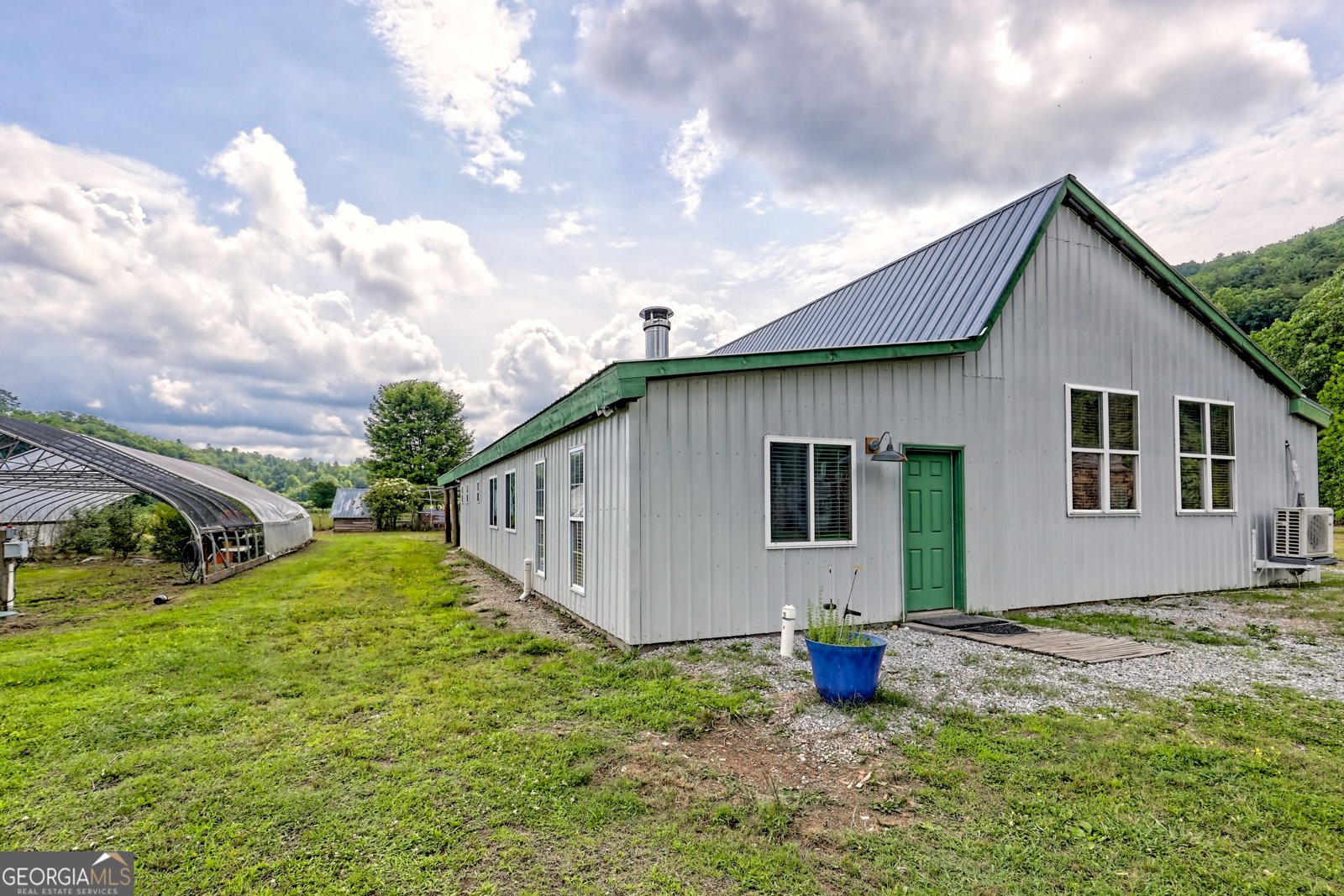 595 Jim McCrackin Road Clayton - 19