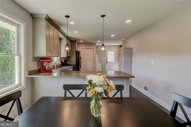 1848 Winthrop Drive Atlanta - 10