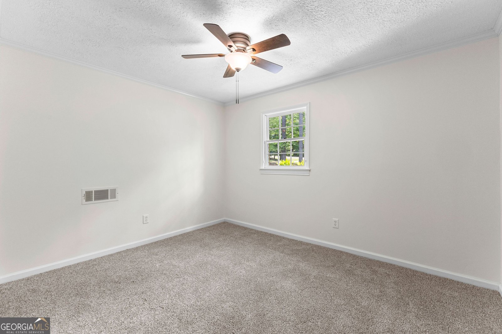 223 Pinehaven Drive Lagrange - 19
