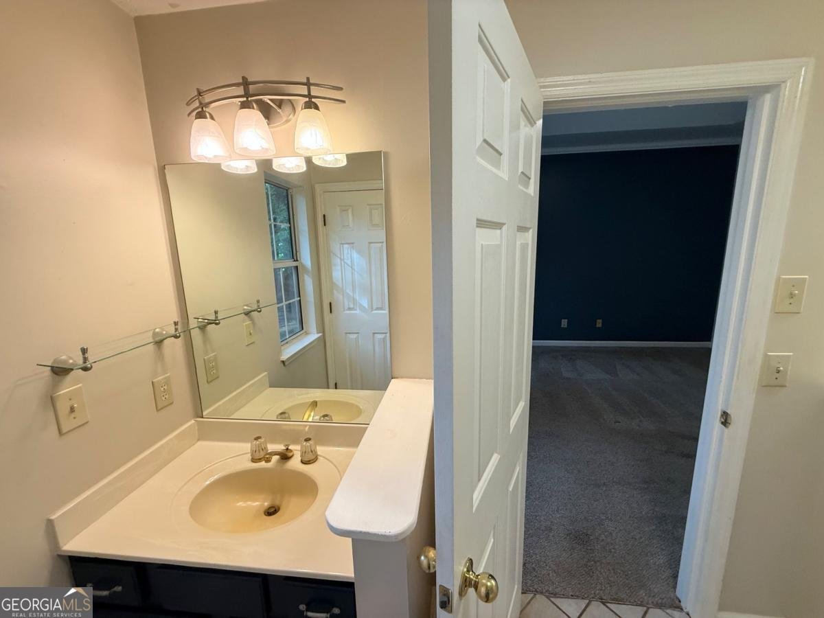 1035 Towne Manor Court Kennesaw - 27